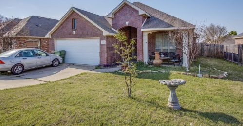 1507 Cowtown Dr, Midlothian, TX 76063-5735
