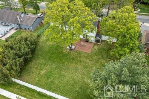 10 Boxwood Rd, Piscataway NJ 08854-5942 exterior