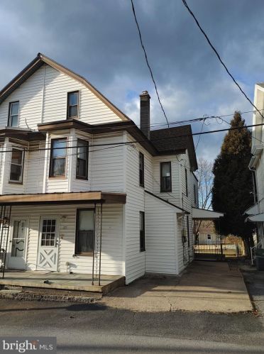 112 Roberts Valley Rd, Harrisburg, PA 17110-1742