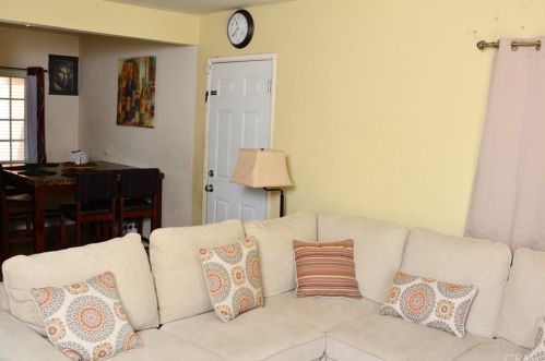 2942 Avalon St, Riverside CA  92509-2015 exterior