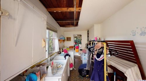 1225 Cedar St, Glendale CA  91207-1426 exterior