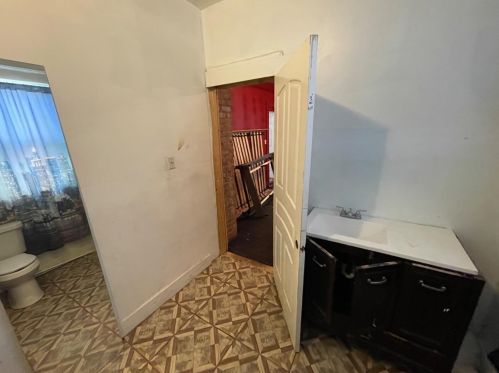 438 Considine Ave, Cincinnati OH  45205-2235 exterior