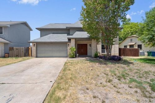 8904 Bridgewood Trl, Austin TX  78729-3612 exterior