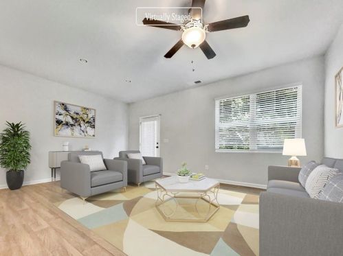 3172 Meadowstone Ln, Atlanta, GA 30331-2939