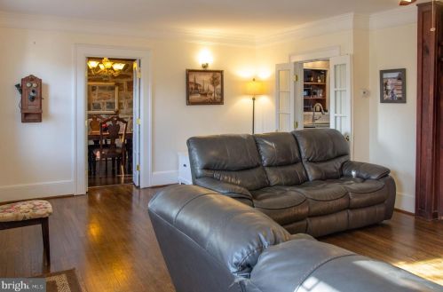 19201 Cardinal Heights Rd, Triangle VA  22172-2406 exterior