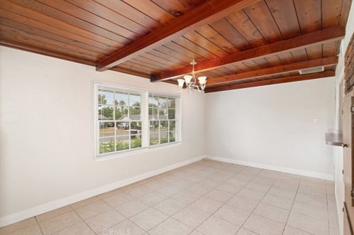 2935 Westridge Rd, Riverside CA  92506-4448 exterior