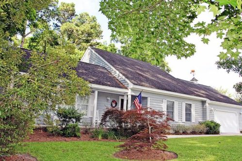 104 Olga Rd, Cape Lookout National Seasho, NC 28516-9629