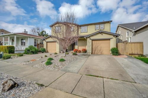 332 Winemaker Way, Windsor, CA 95492-9631