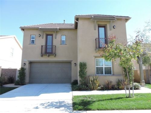 46342 Cabin Ct, Temecula, CA 92592-4137