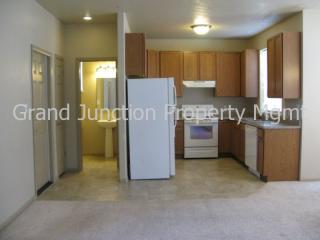 227 Sargent Cir, Colorado National Monument CO  81521-8721 exterior