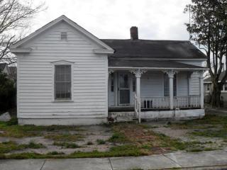 414 Craven St, Cape Lookout National Seasho, NC 28516-1811