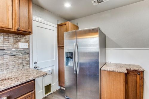 2309 Bonnie Brae Ave, Fort Worth TX  76111-5103 exterior