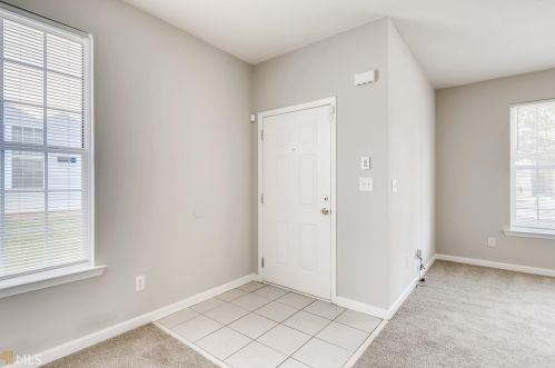 2276 Nicole Dr, Hampton, GA 30228-6275