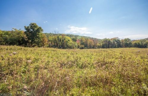 120 Wantage School Rd, Wantage, NJ 07461