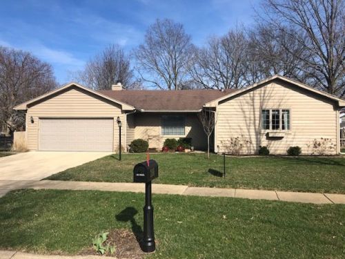 208 Ira St, Urbana, IL 61802-2260