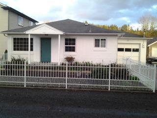 102 Nelson Ave, Kelso, WA 98626-4005