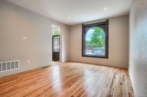 151 Lincoln St, Denver CO  80209-1629 exterior