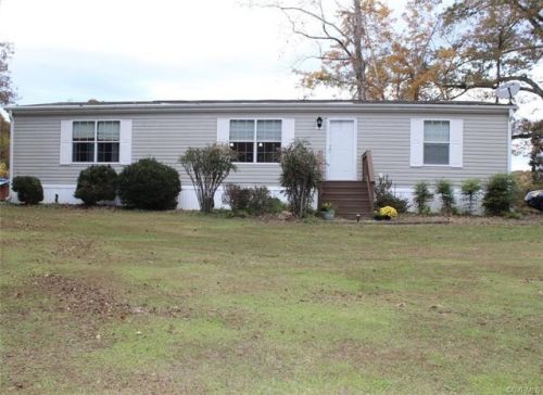 1590 Rock Castle Rd, Goochland, VA 23063-3604