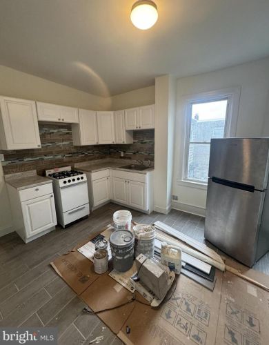 5403 Market St, Philadelphia, PA 19139-3302