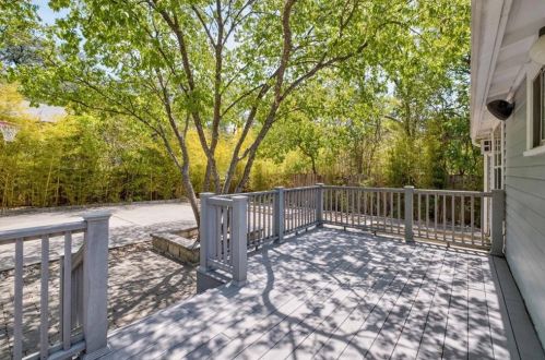 1901 David St, Austin TX  78705-4666 exterior