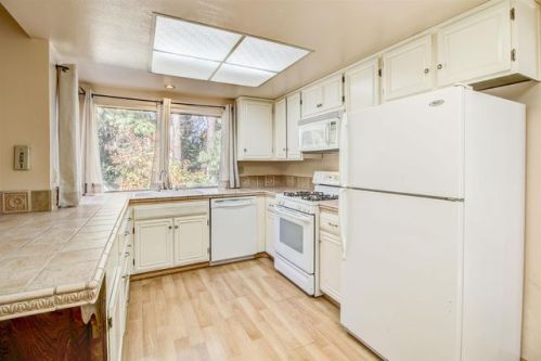 5104 Butterwood Cir, Citrus Heights CA  95662-5606 exterior