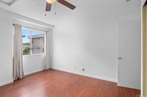 4817 120, Hawthorne CA 90250-2724 exterior