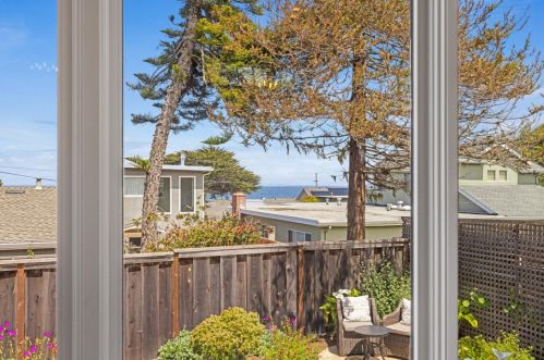 1218 Del Monte Blvd, Del Monte Park, CA 93950-2029