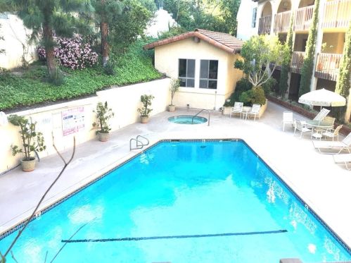 5718 Ravenspur Dr, Palos Verdes Estates, CA 90275-3561