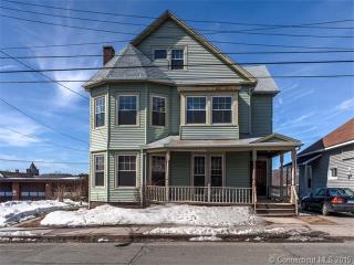 28 Goodwill Ave, Meriden, CT 06451-3015