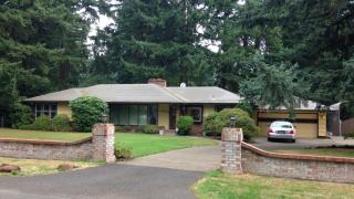 6925 Jack Rd, Portland, OR 97222-2890