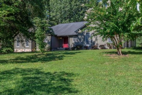 1840 Flair Knoll Dr, Dalton, GA 30721-6087
