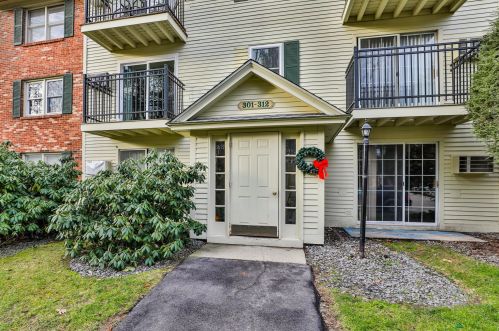 3 Oak Hill Ln, Nashua, NH 03062-2665