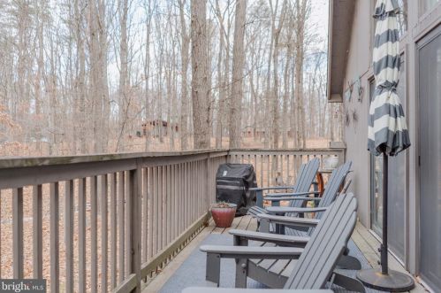 170 Oneida Trl, Hedgesville WV  25427-5248 exterior