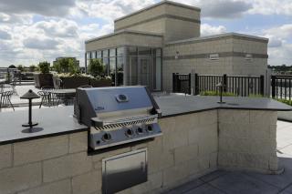 2301 Columbia Pike, Arlington VA  22204-4451 exterior