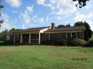 3134 Lee Lawing Rd, Lincolnton, NC 28092-8111