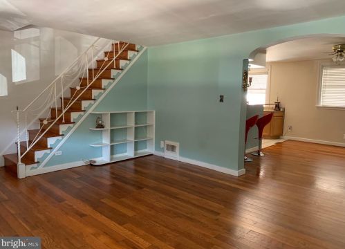 4319 Marple St, Philadelphia, PA 19136-3630