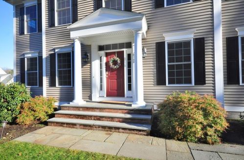 1285 Neipsic Rd, Glastonbury, CT 06033-3414