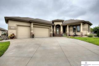 14608 Girard St, Bennington, NE 68007-1499