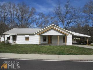 118 Walker Dr, Monroe, GA 30655-2241