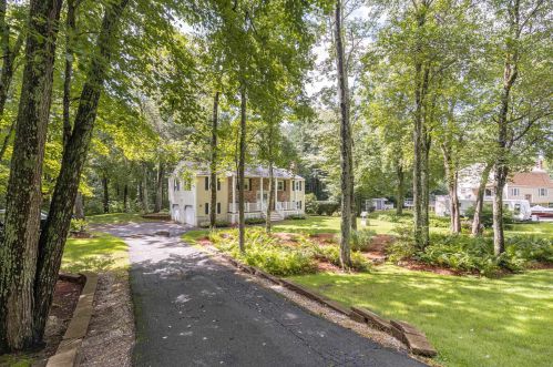 17 Rolling Ridge Rd, Londonderry, NH 03053-2550