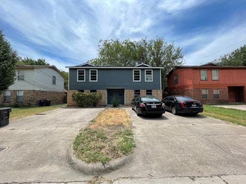 3036 Alcannon St, Fort Worth, TX 76119-5604