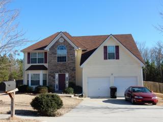 4064 Castle Way, Fairburn, GA 30213-4712