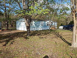 1059 Longpoint Rd, Cross, SC 29436-3612