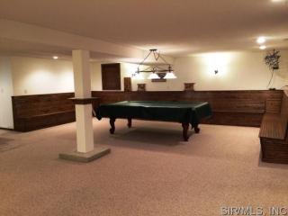 41 Wesley Dr, Belleville, IL 62223-1603