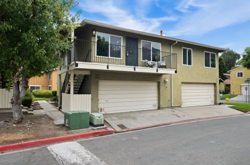 10445 Caminito Rimini, San Diego, CA 92129-2073