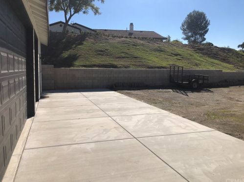 17430 7 Spg Way, Riverside CA  92504-9454 exterior