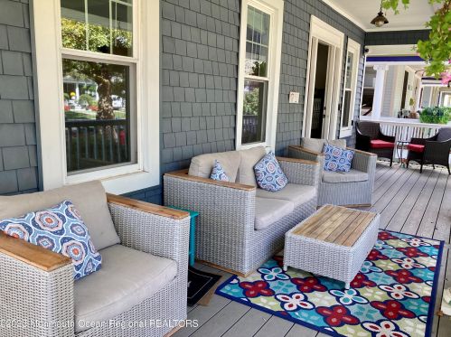 600 6th Ave, Tinton Falls NJ  07712-5310 exterior