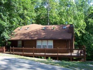 179 Choctaw Rd, Byrdstown, TN 38549-4834