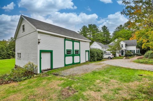 49 Mason Rd, Brookline, NH 03033-2211