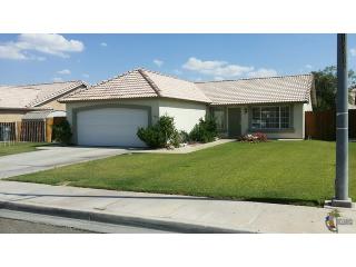 992 Santa Ana St, Calexico, CA 92231-3911